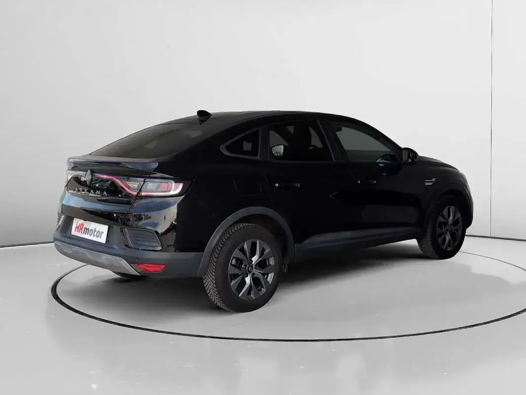 Usado Renault Arkana Evolution 140 CV (102 kW) 2024 Negro SUV