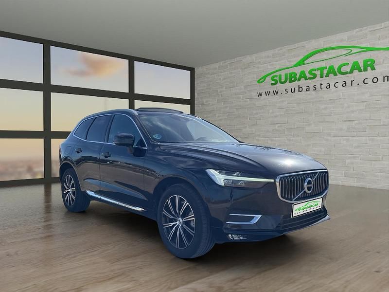 Usado Volvo XC60 Inscription 197 CV (144 kW) 2020 Negro metalizado SUV