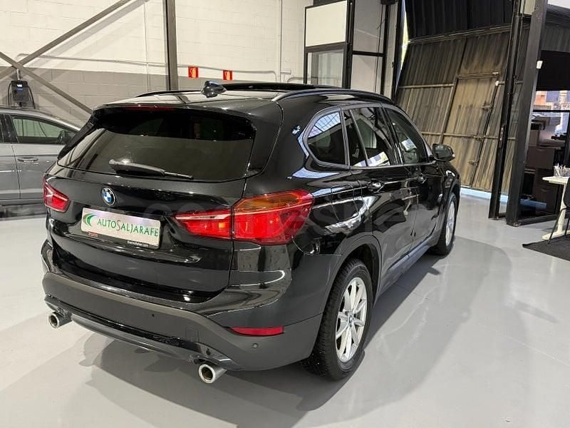 Usado BMW X1 Comfort Edition 150 CV (110 kW) 2021 Negro SUV