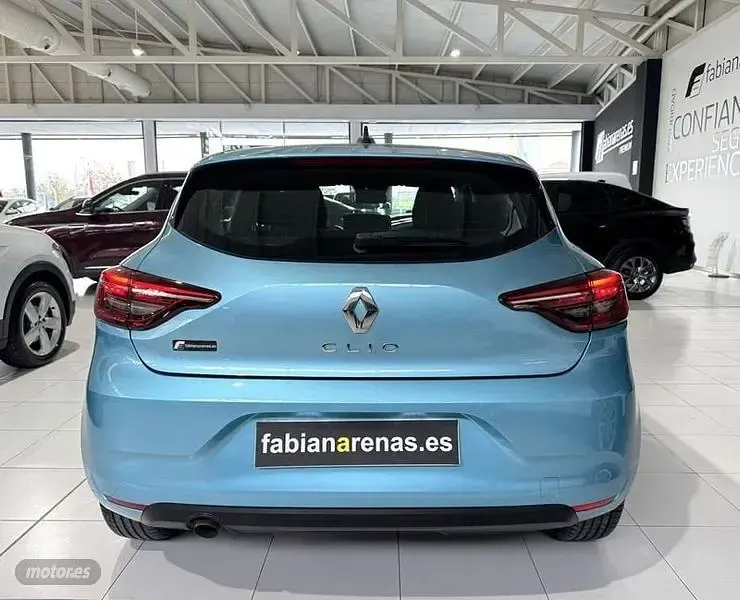 Usado Renault Clio Business 90 CV (66 kW) 2022 Azul Utilitario