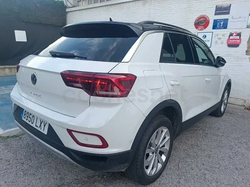 Usado VW T-Roc Advance 110 CV (80 kW) 2022 Blanco SUV