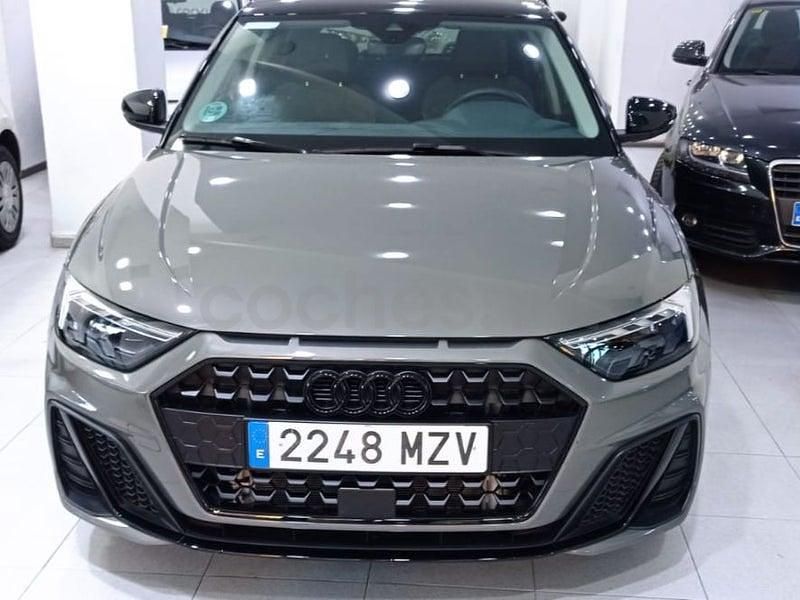 Usado Audi A1 Sportback 116 CV (85 kW) 2025 Gris / plata Utilitario