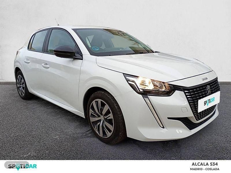 Usado Peugeot 208 Active 100 CV (73 kW) 2023 Blanco Utilitario