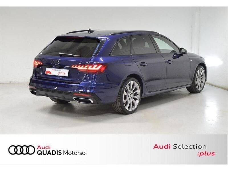 Usado Audi A4 Ambiente 163 CV (119 kW) 2022 Azul Familiar