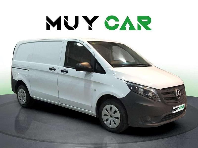 Blanco Usado 2018 Mercedes Vito Van | 14.990 € (Super precio) - Imagen 1/4