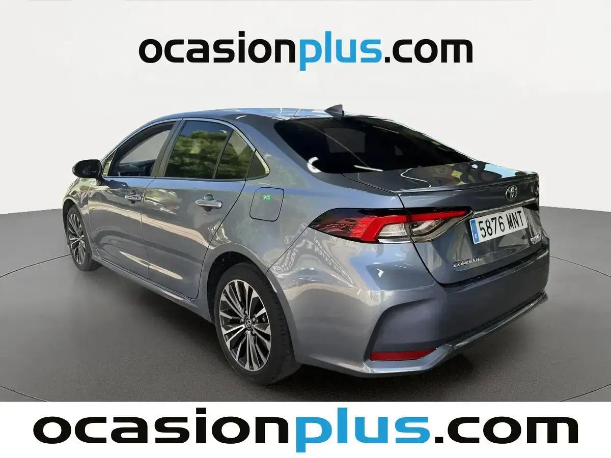 Używany Toyota Corolla Style 140 KM (102 kW) 2024 Szary Sedan/Limuzyna