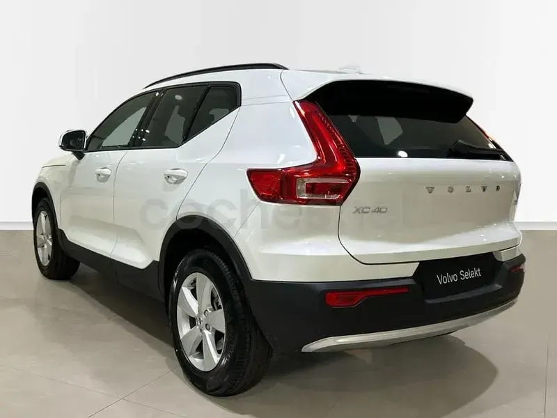 Nuevo Volvo XC40 163 CV (119 kW) 2026 Blanco SUV