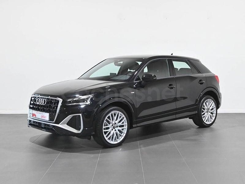 Usado Audi Q2 Ambiente 150 HP (110 kW) 2025 Preto SUV