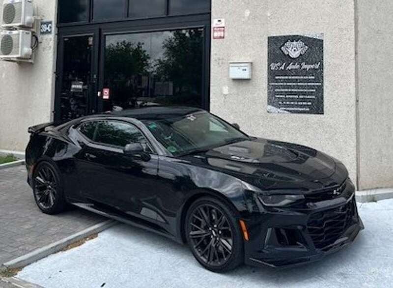 Negro Usado 2018 Chevrolet Camaro ZL1 Coupe | 77.800 € - Imagen 1/4