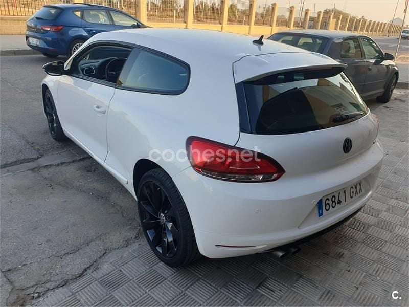Blanco Usado 2010 VW Scirocco Coupe | 6500 € (Super precio) - Imagen 1/4