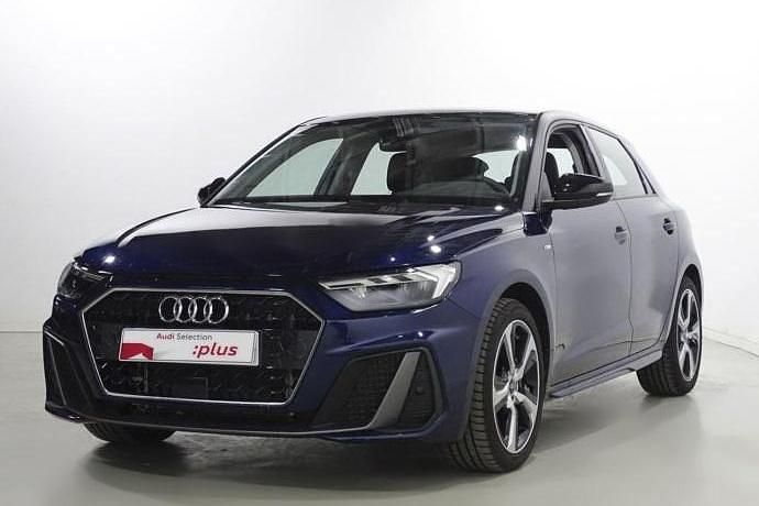 Usado Audi A1 Black Edition 116 CV (85 kW) 2025 SUV
