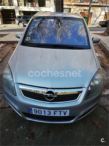 Usado Opel Zafira Cosmo 120 CV (88 kW) 2007 Gris / plata Monovolumen