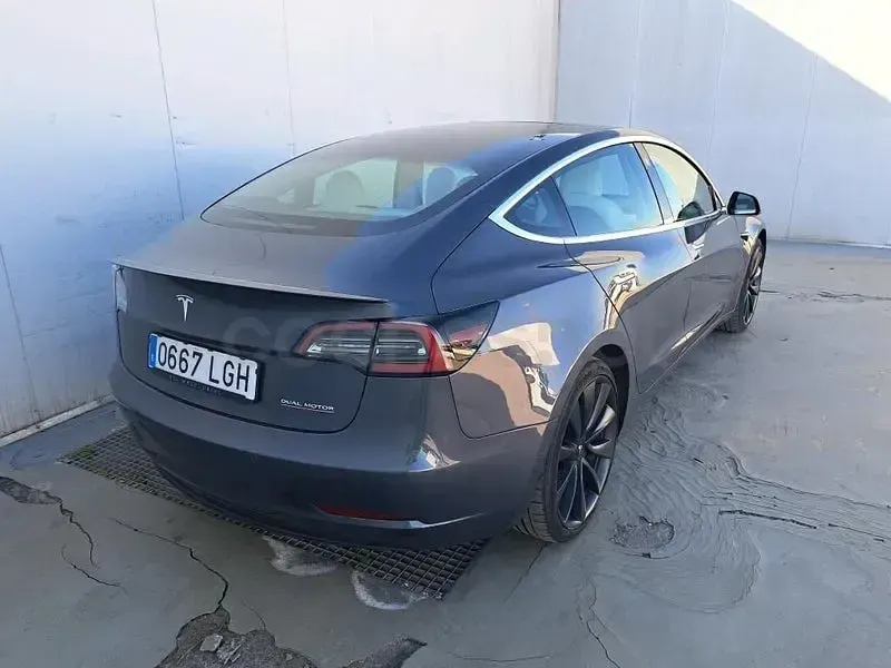 Używany Tesla Model 3 Performance 461 kW (627 KM) 2020 Eléctrico Sedan/Limuzyna