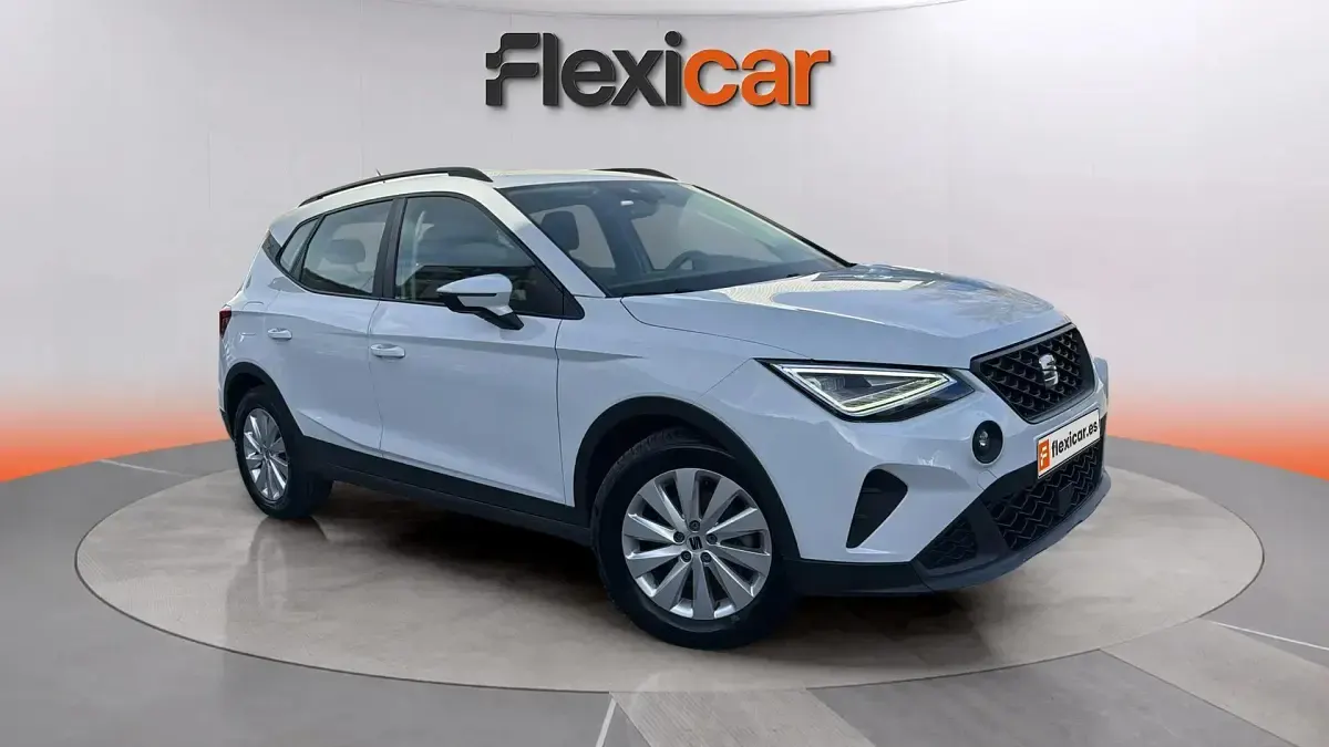 Usado Seat Arona Style 116 CV (85 kW) 2024 SUV