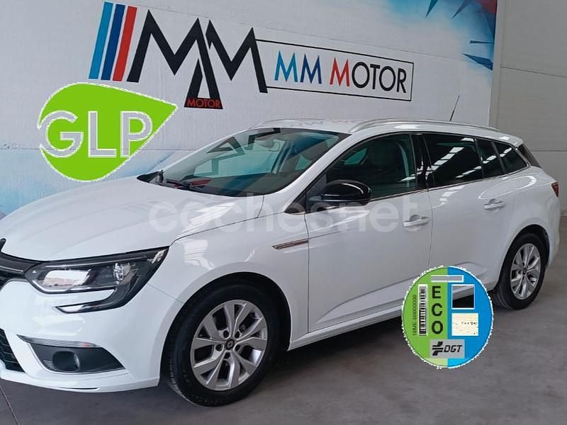 Blanco Usado 2019 Renault Mégane GrandTour Business Familiar | 10.500 € (Precio justo) - Imagen 1/4