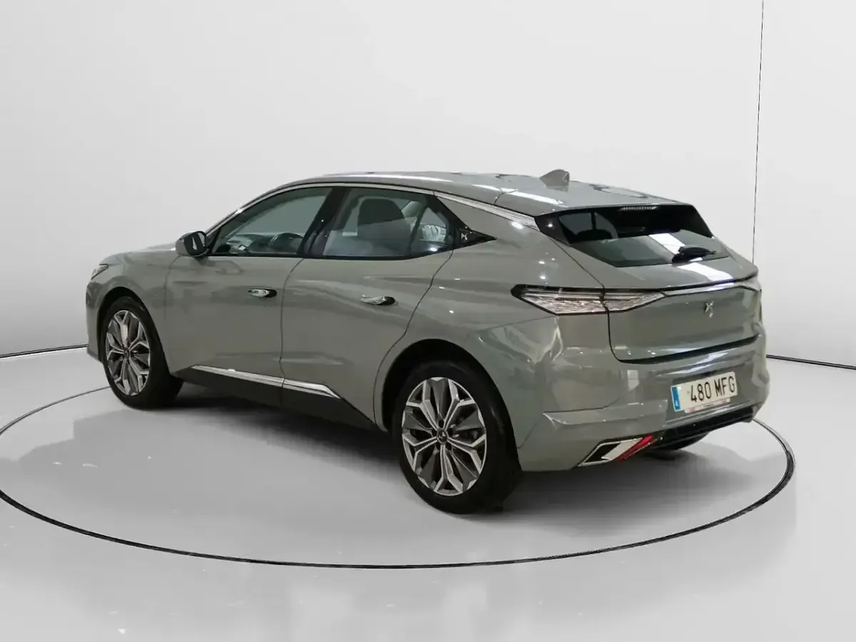 Usado DS Automobiles DS4 Trocadero 131 CV (96 kW) 2023 Gris SUV