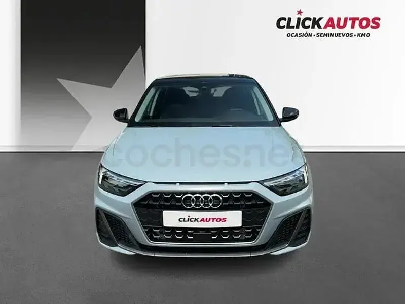 Usado Audi A1 Sportback Comfort 116 CV (85 kW) 2025 Gris / plata Utilitario