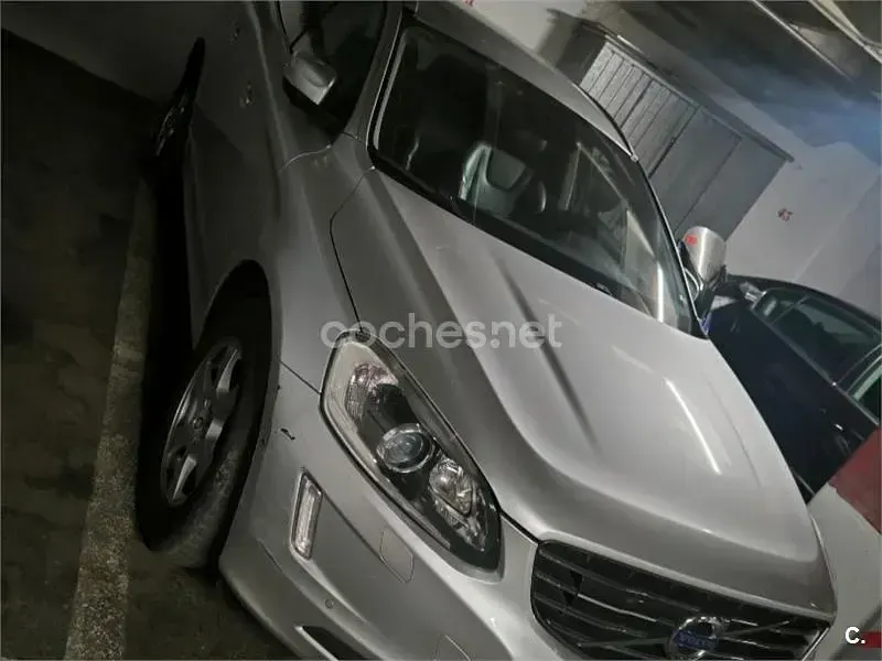 Usado Volvo XC60 Summum 190 CV (139 kW) 2017 Gris / plata SUV