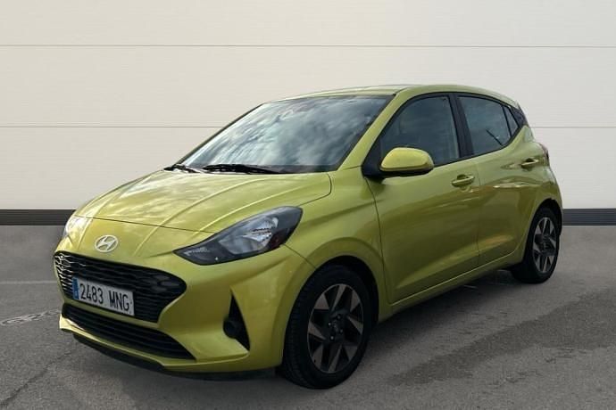 Usado Hyundai i10 67 CV (49 kW) 2024 Verde Utilitario