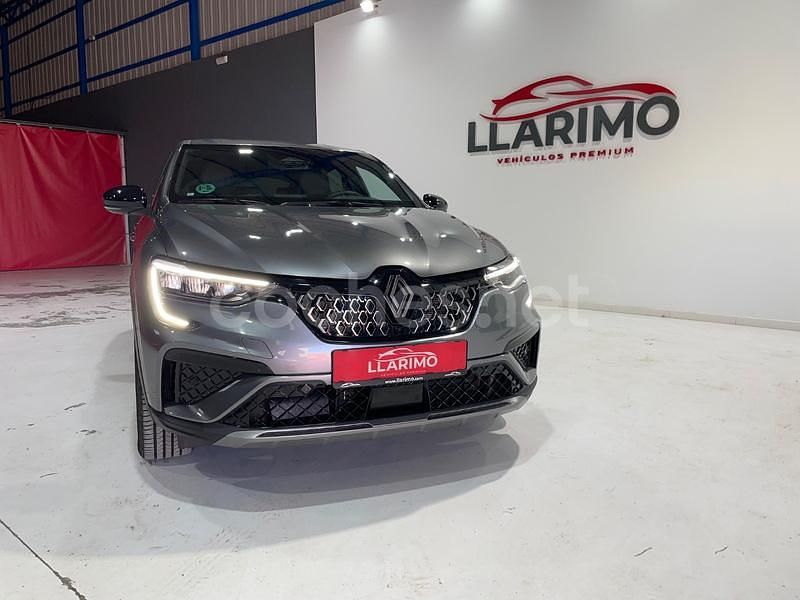 Usado Renault Arkana Techno 140 CV (102 kW) 2025 Gris / plata SUV