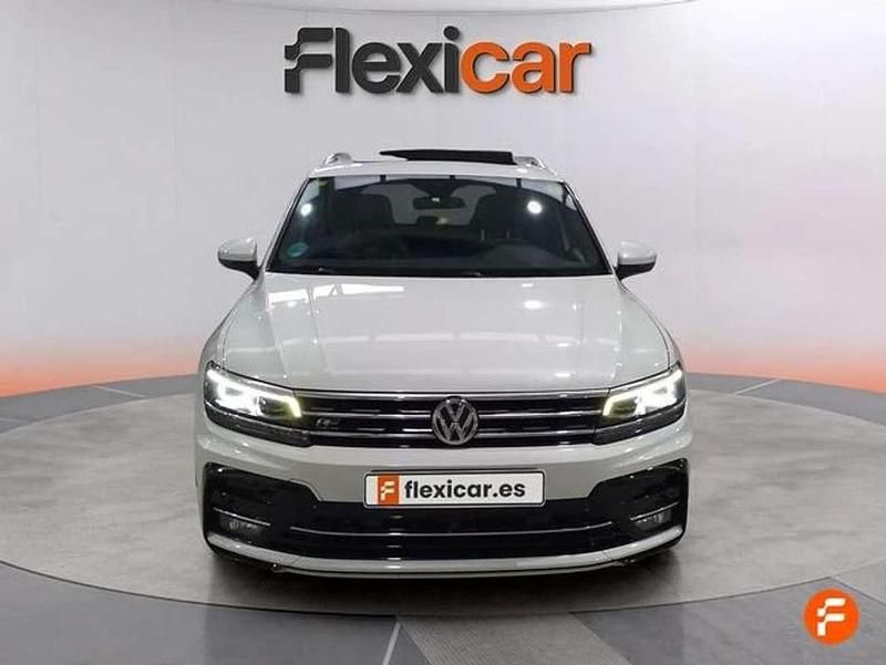 Usado VW Tiguan Sportline 190 CV (139 kW) 2019 Blanco SUV
