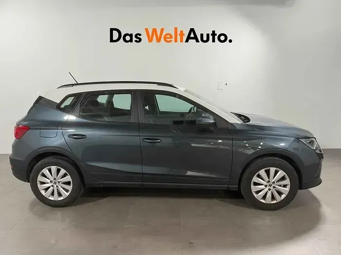 Usado Seat Arona Style 115 CV (84 kW) 2025 Gris SUV
