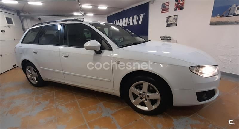 Blanco Usado 2011 Seat Exeo Reference Familiar | 6000 € (Precio justo) - Imagen 1/4