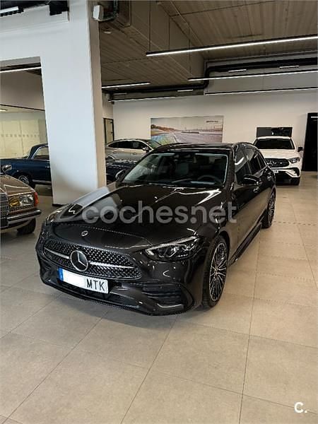 Usado Mercedes C220 200 CV (147 kW) 2024 Negro Familiar