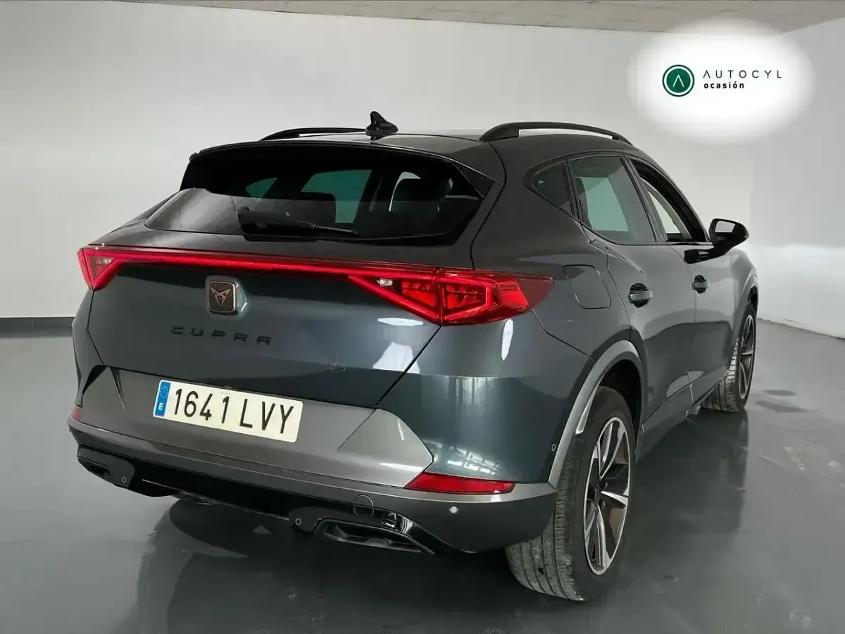 Usado Cupra Formentor 150 CV (110 kW) 2022 Gris SUV