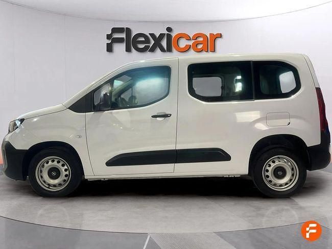 Usado Opel Combo S 100 CV (73 kW) 2024 Blanco Berlina