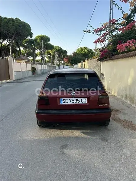 Usado VW Golf III GTI 115 CV (84 kW) 1993 Granate Berlina