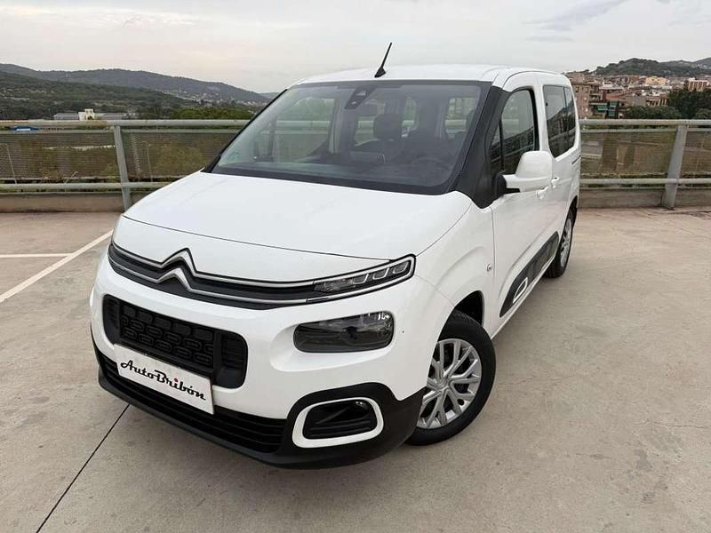Usado Citroën Berlingo Live 102 CV (75 kW) 2021 Blanco Monovolumen