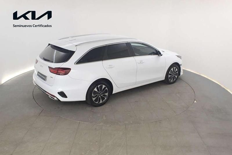 Usado Kia Ceed 141 CV (103 kW) 2025 Blanco Utilitario