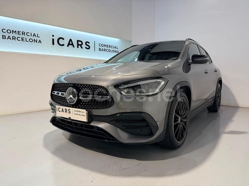 Gris / plata Usado 2021 Mercedes GLA200 SUV | 35.990 € (Precio justo) - Imagen 1/4