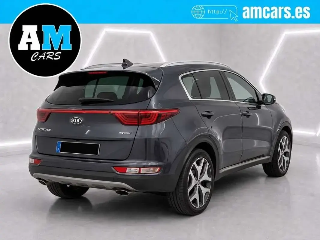 Usado Kia Sportage GT-Line 177 CV (130 kW) 2019 Gris SUV