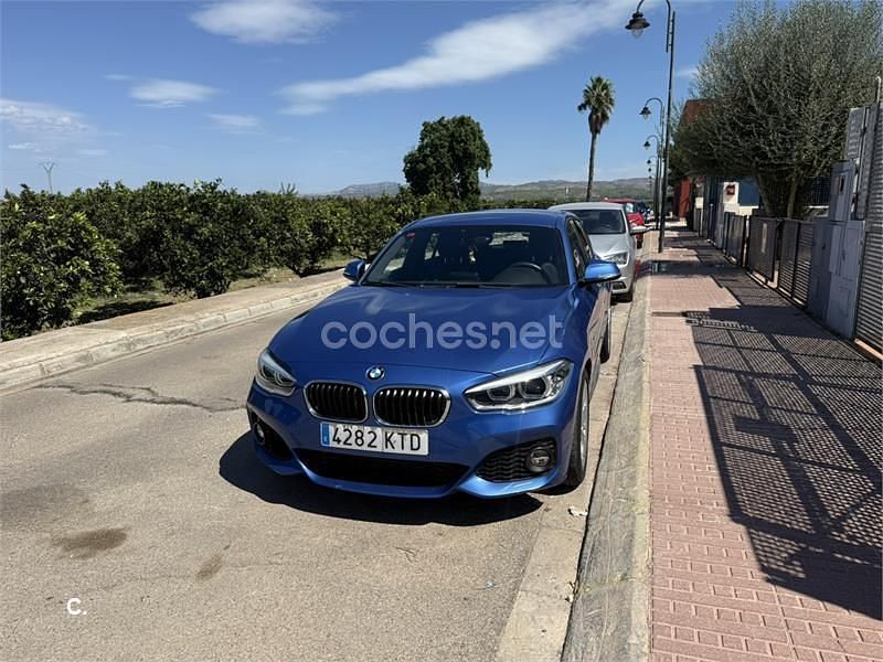 Azul Usado 2019 BMW 118 Utilitario | 17.600 € (Precio justo) - Imagen 1/4