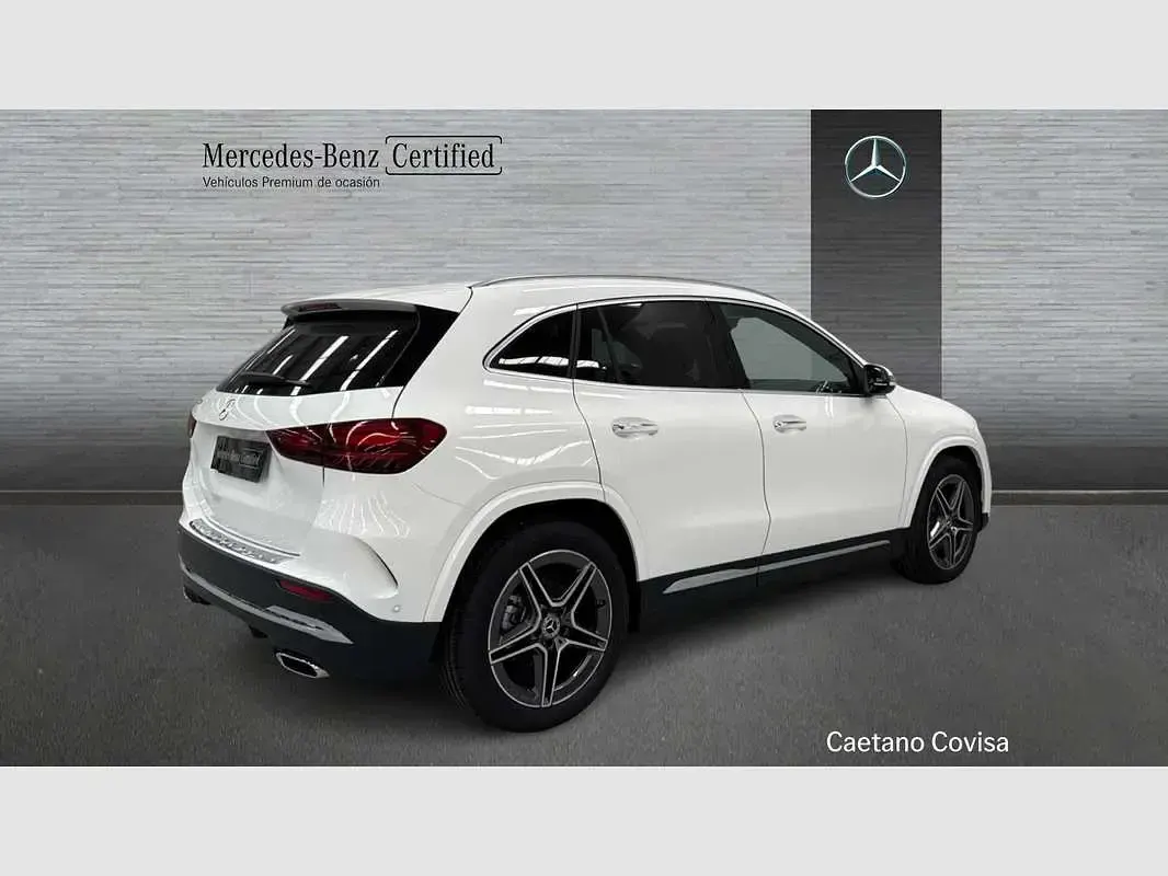 Usado Mercedes GLA200 150 CV (110 kW) 2025 Blanco SUV