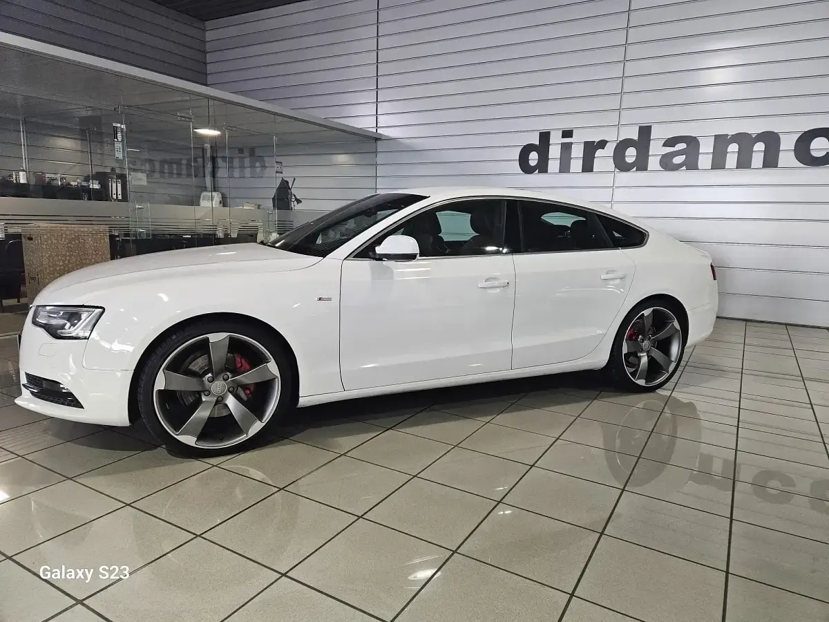 Usado Audi A5 Sportback S-Line 211 CV (155 kW) 2012 Blanco Utilitario