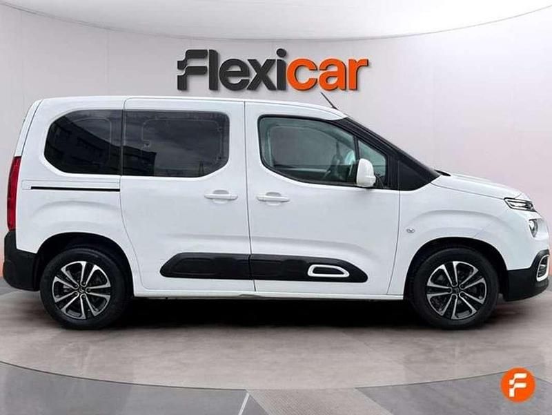 Usado Citroën Berlingo Feel 102 CV (75 kW) 2019 Blanco Monovolumen