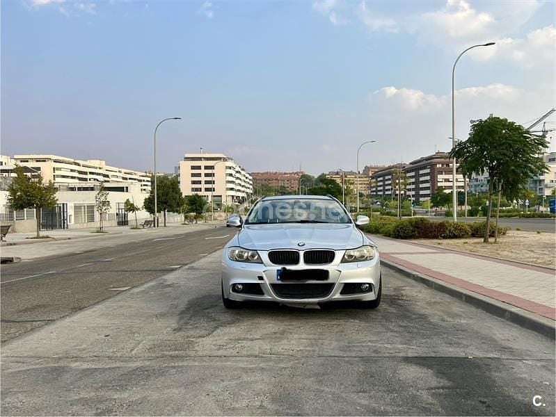 Usado BMW 320 177 CV (130 kW) 2010 Gris / plata Familiar