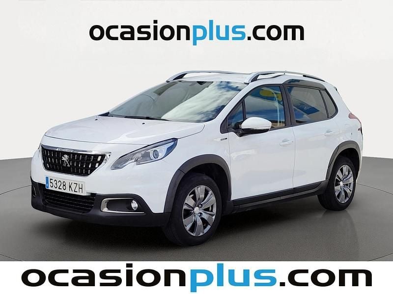 Usado Peugeot 2008 Signature Sky 82 HP (60 kW) 2019 SUV