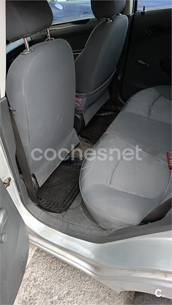 Usado Chevrolet Spark 68 CV (50 kW) 2012 Gris / plata Utilitario