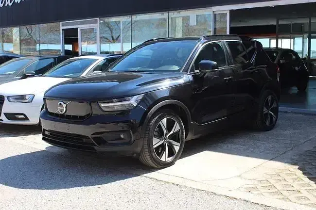 Usado Volvo XC40 Core 169 kW (231 CV) 2022 Negro SUV