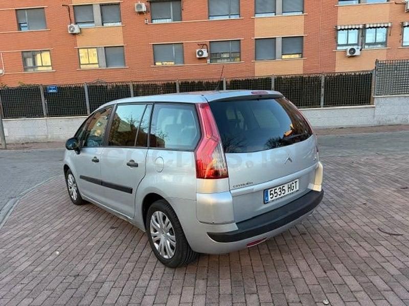 Usado Citroën Grand C4 Picasso First 112 CV (82 kW) 2012 Gris / plata Monovolumen