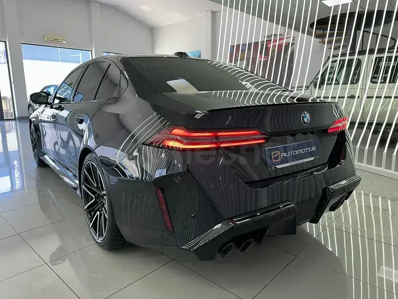 Usado BMW M5 Comfort Edition 727 CV (534 kW) 2025 Negro Berlina