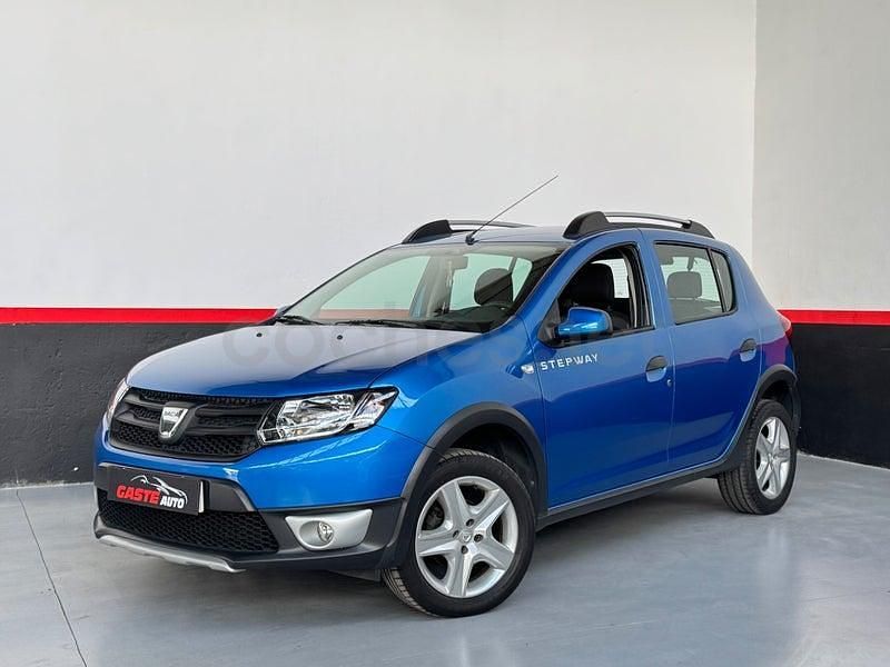 Usado Dacia Sandero Stepway 90 CV (66 kW) 2015 Azul Berlina