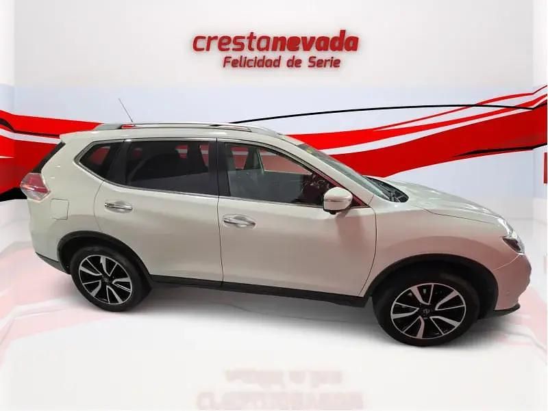 Usado Nissan X-Trail N-Connecta 131 CV (96 kW) 2016 SUV