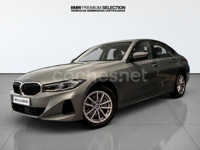 Gris / plata Usado 2024 BMW 320e Berlina | 39.900 € (Caro) - Imagen 1/4