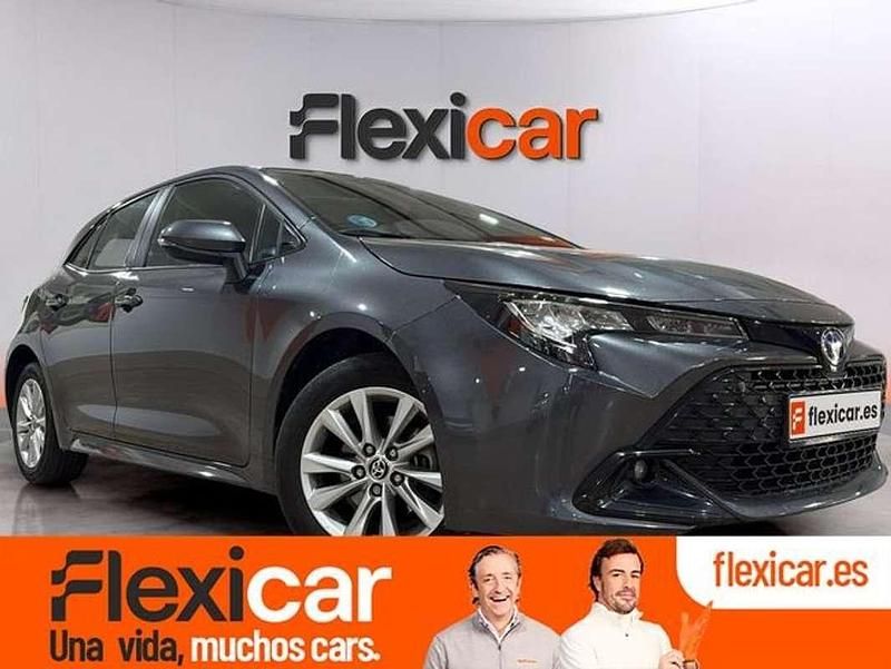 Usado Toyota Corolla Active 140 CV (102 kW) 2023 Gris Utilitario