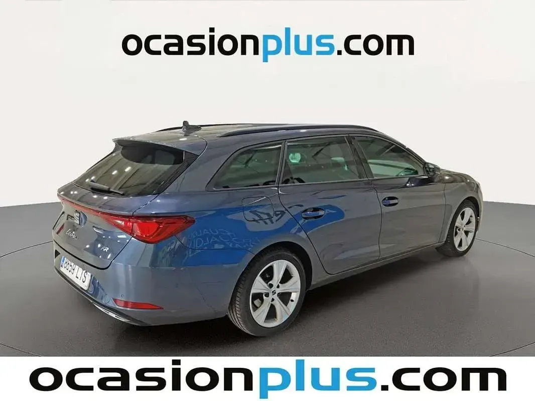 Usado Seat Leon ST FR 150 CV (110 kW) 2021 Gris Familiar